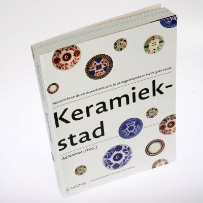 27 WBooks-Keramiekstad 1 72dpi